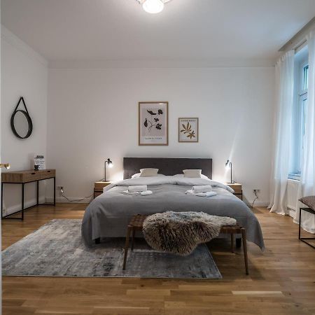 Hochwertige Altbauwohnung Im Modernen Stil In Wiesbaden - Kueche - Terrasse - Wlan - Zentral Buitenkant foto