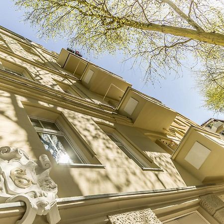 Hochwertige Altbauwohnung Im Modernen Stil In Wiesbaden - Kueche - Terrasse - Wlan - Zentral Buitenkant foto