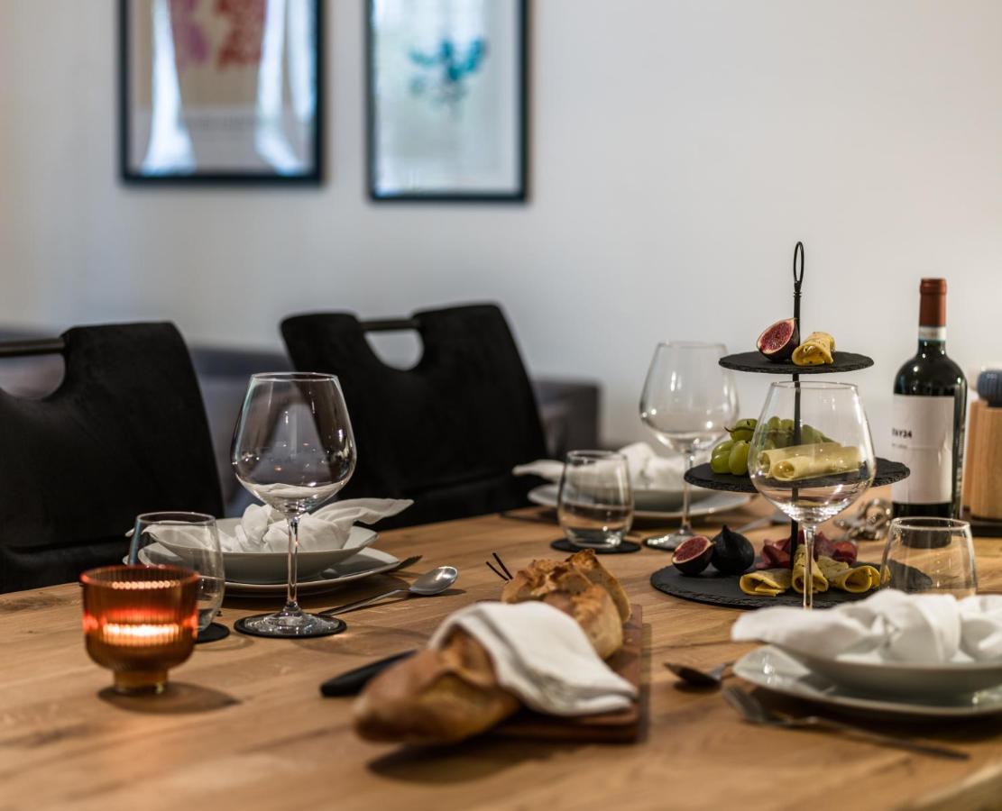 Hochwertige Altbauwohnung Im Modernen Stil In Wiesbaden - Kueche - Terrasse - Wlan - Zentral Buitenkant foto