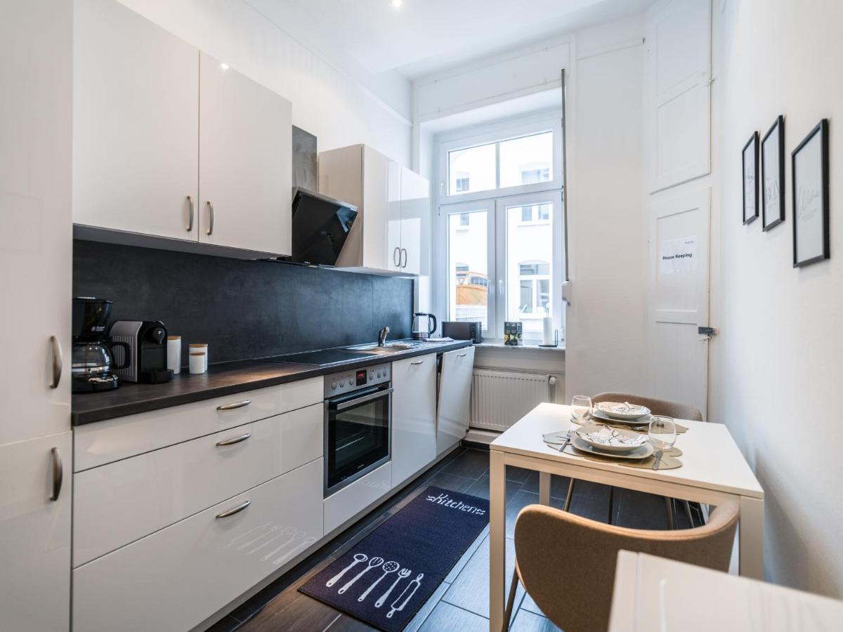 Hochwertige Altbauwohnung Im Modernen Stil In Wiesbaden - Kueche - Terrasse - Wlan - Zentral Buitenkant foto