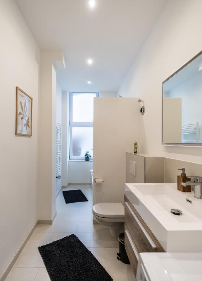 Hochwertige Altbauwohnung Im Modernen Stil In Wiesbaden - Kueche - Terrasse - Wlan - Zentral Buitenkant foto